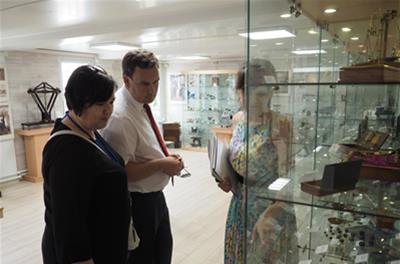 Музей Весов произвел впечатление на заместителя Губернатора Волгоградской области фото #7